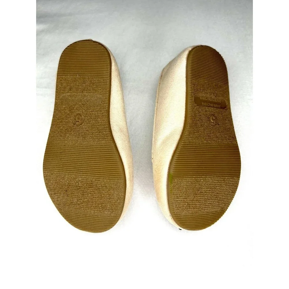 Old Navy Shoes Toddler Girls Size 5 Faux Suede Ladybug Ballet Flats Slip On 5C